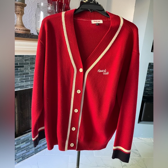 Mixxmix HEART CLUB Embroidered Logo Contrast Strips Knit Cardigan Red - Picture 3 of 9